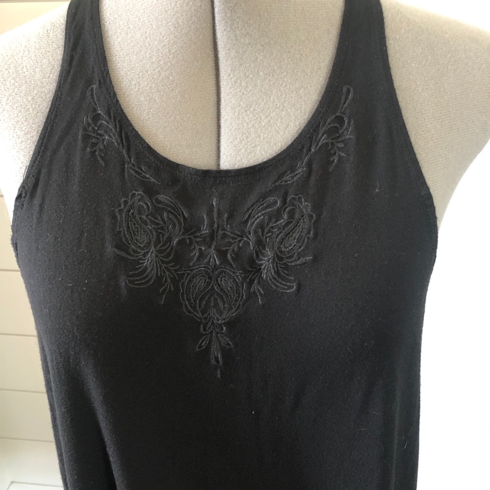 NY&C Embroidered Neckline Tank Top